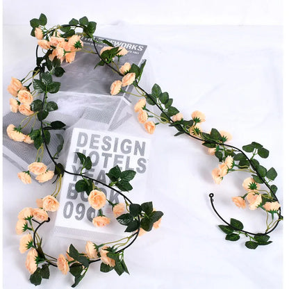 Girlanda ze sztucznych róż 2 m – biała