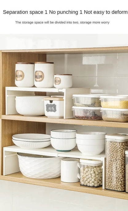 Wysuwany organizer do szafki kuchennej – półka na przyprawy i naczynia