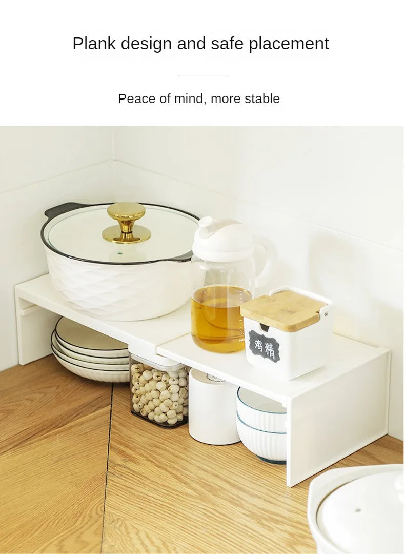 Wysuwany organizer do szafki kuchennej – półka na przyprawy i naczynia