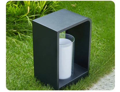 Solarny kinkiet ogrodowy LED – wodoodporna lampa na ogrodzenie