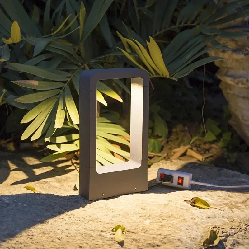 Lampa ogrodowa słupek LED 10W IP68 – nowoczesne oświetlenie trawnika